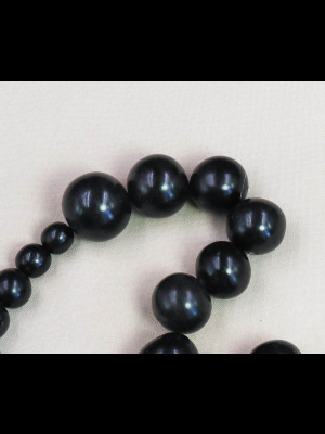 23 horn beads