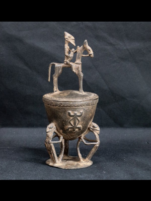 Dogon pot (Mali)
