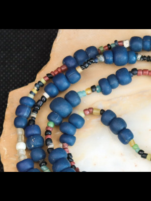 Ancient Nila glass beads (Mali)