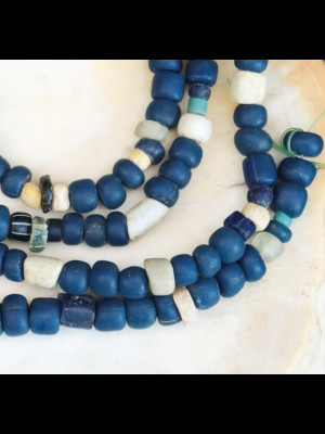 Ancient Nila glass beads (Mali)