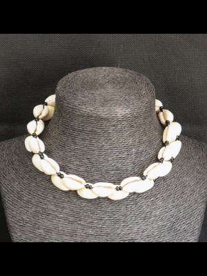 Necklace in cowry shells