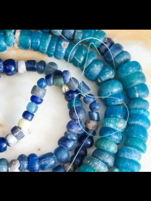 Ancient Nila glass beads (Mali)