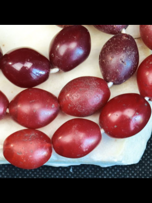 Strand of 35 « Loubia » glass beads from Ethiopia 