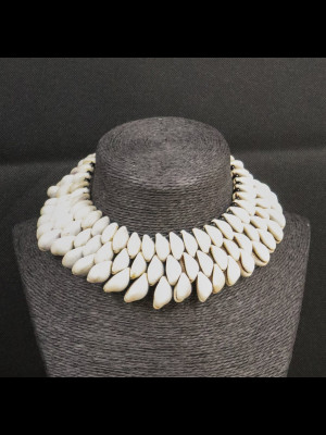 Necklace in cowry shells