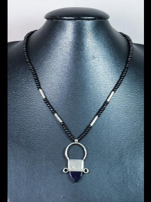 Tuareg necklace with "ingall" pendant