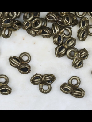 40 brass beads