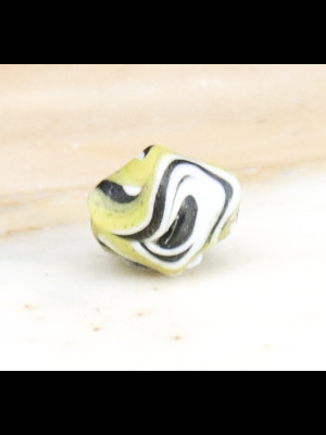 Ancient islamic glass bead