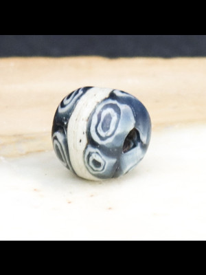 Ancient islamic glass eye bead