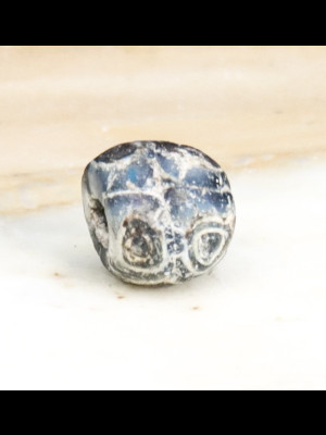 Ancient islamic glass bead