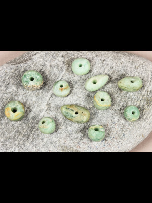 11 excavation stone beads (Nigeria)