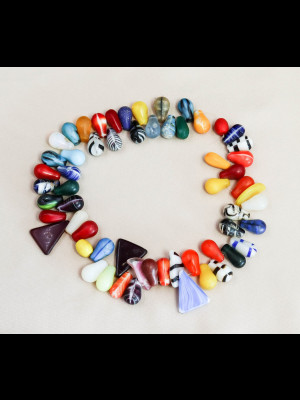 59 glass trade beads (Bohemian wedding beads)
