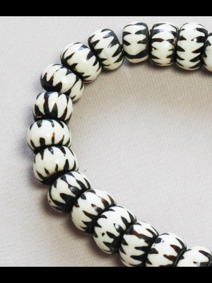 40 bone beads