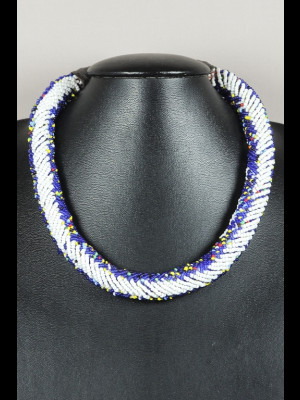 Neckace with glass beads