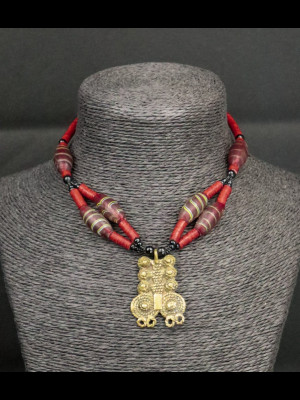 Necklace with bakelite heishi trade beads (koffi beads), glass beads and brass beads