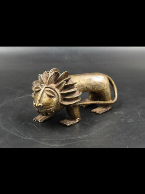 Lion (Bronze from Nigeria)