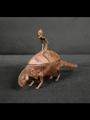 Dogon box (Mali)