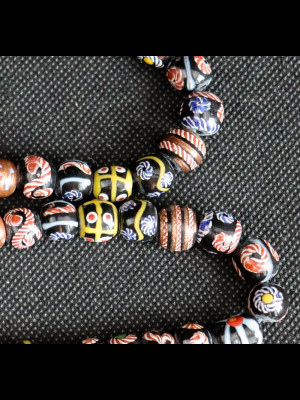 47 Kiffa glass beads