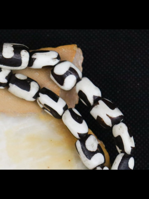 50 bone beads