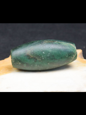 Large serpentine bead 111g
