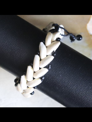 Bracelet with cowry shells