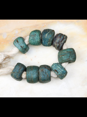 9 « Hebron »  beads    