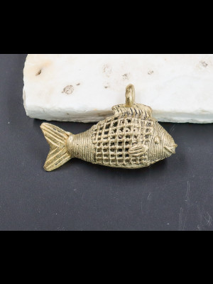 Pendant in brass