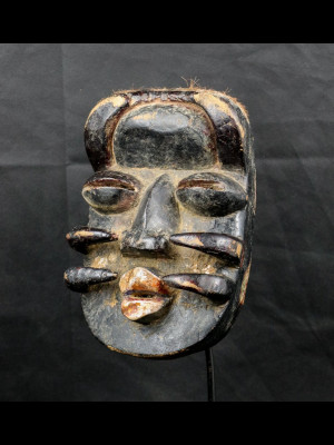 Bete mask (Liberia)