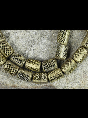 20 brass beads