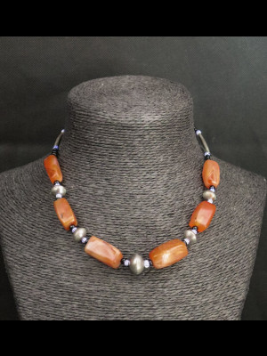 Necklace with carnelian beads