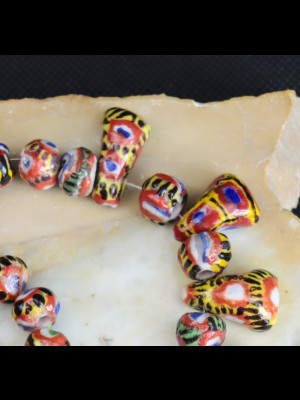 32 Kiffa glass beads