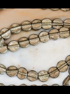 Strand of 90 brass beads