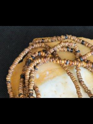 3 natural seed beads strands ("kekeore")