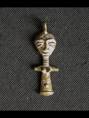 Pendant in bronze 
