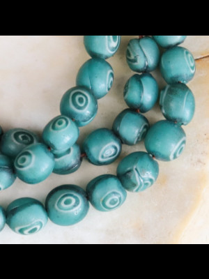 Strand of 83 Indonesian glass beads